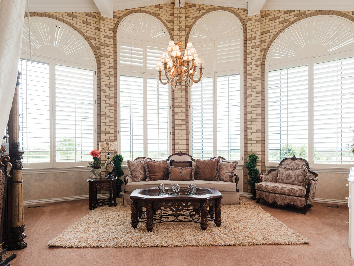 Inola home